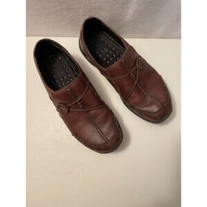Clarks leather slip on brown size 7.5